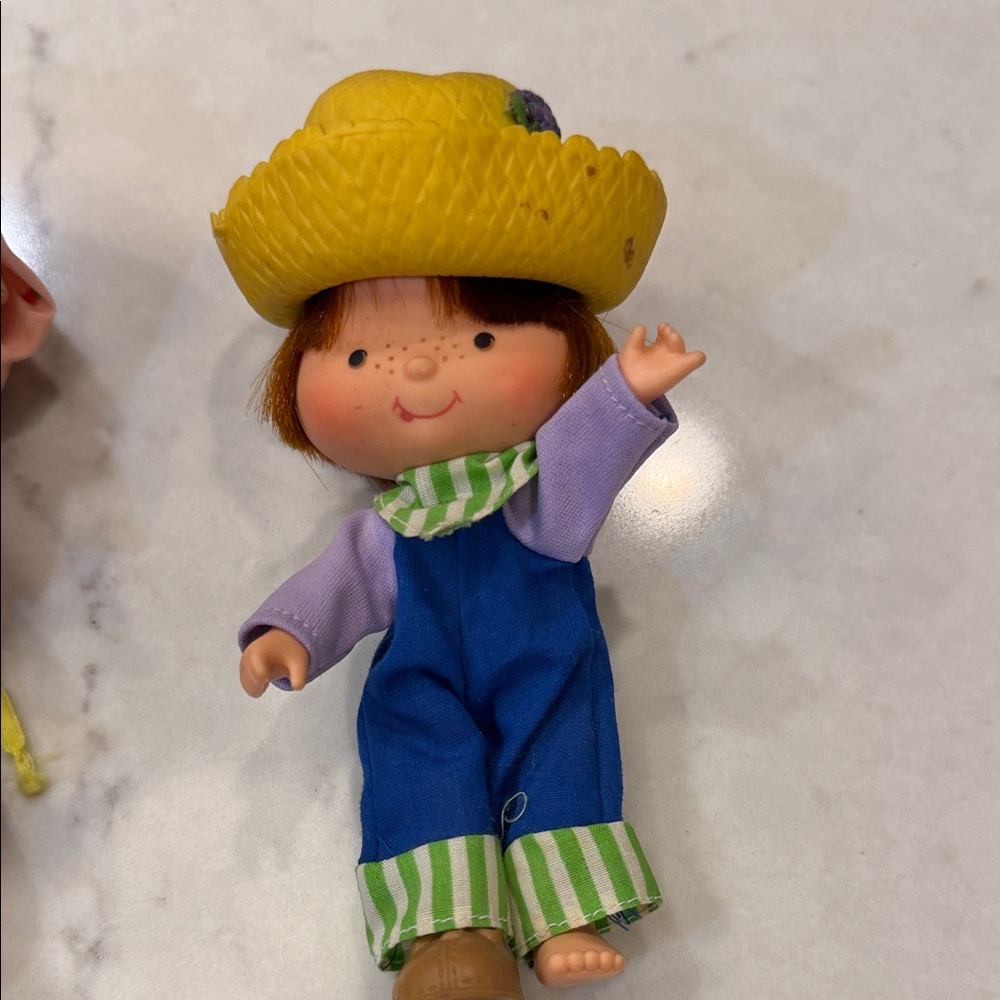 Vintage 1980’s Strawberry shortcake dolls‎ - Picture 2 of 10